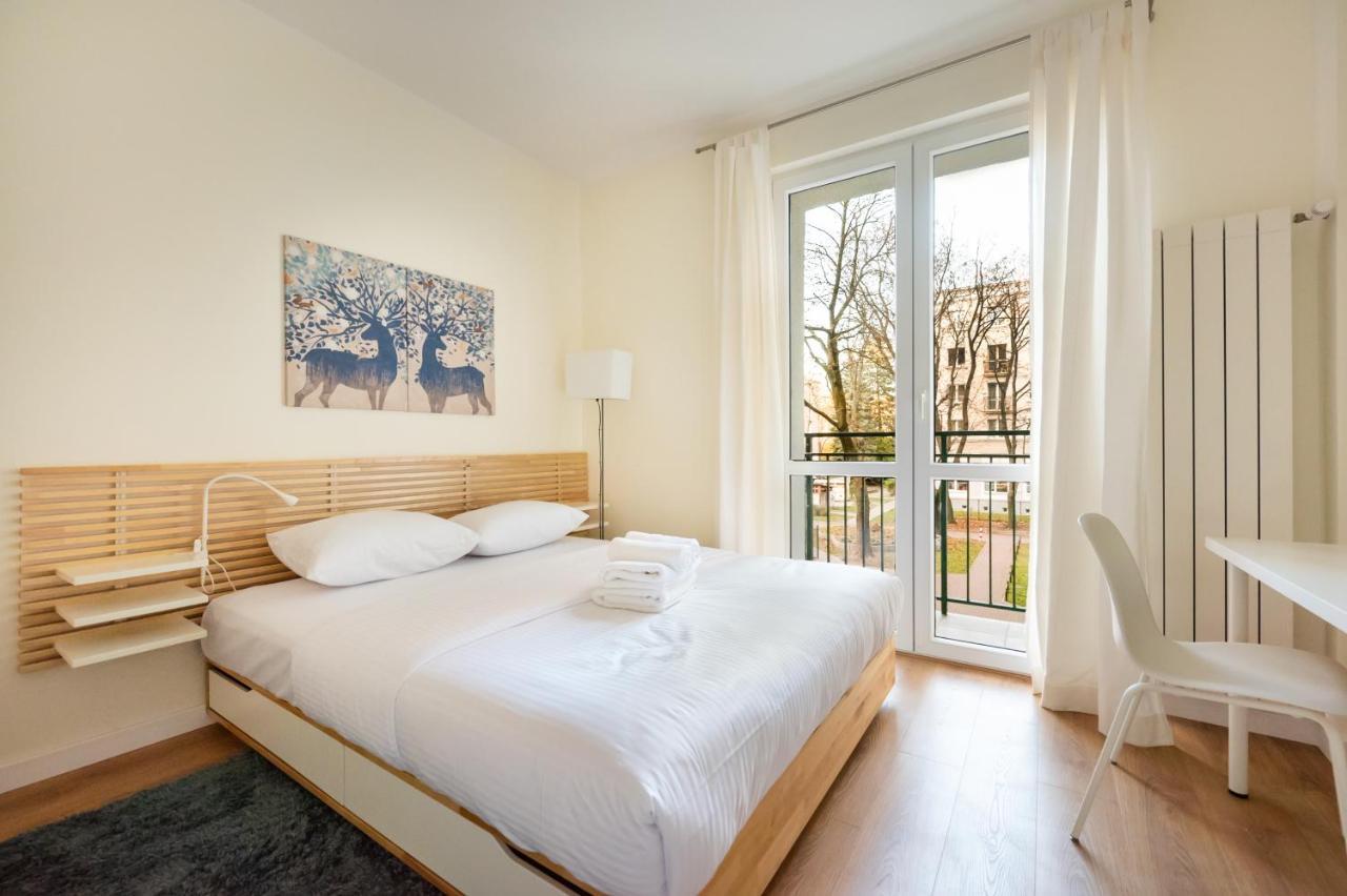 Ochota Sunny Apartment Warschau Buitenkant foto